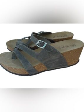 Bio Gold Grey Leather Cork Wedge Sandals. Size 8